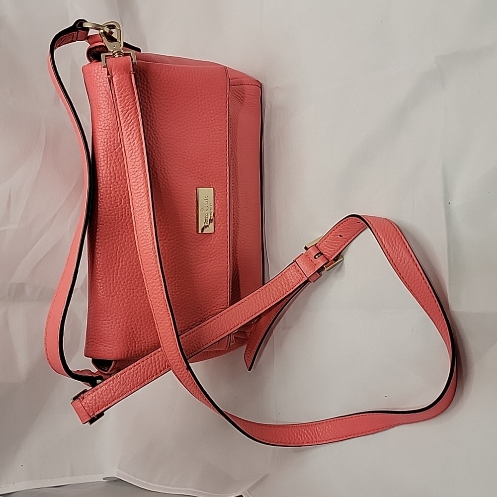 Kate spake soft pink crossbody with unique feature